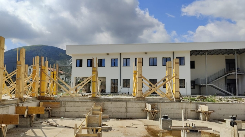 Palestra Scuola Media Luigi Vanvitelli Airola - CO.GE.I.